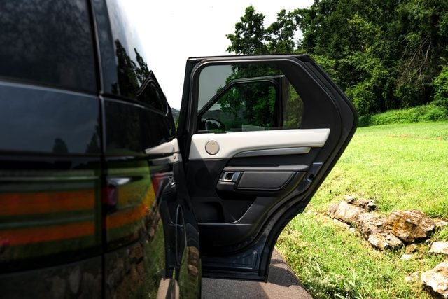 2025 Land Rover Discovery Dynamic SE - Photo 29