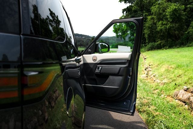 2025 Land Rover Discovery Dynamic SE - Photo 30