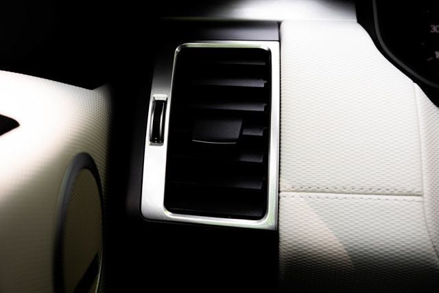 2025 Land Rover Discovery Dynamic SE - Photo 44