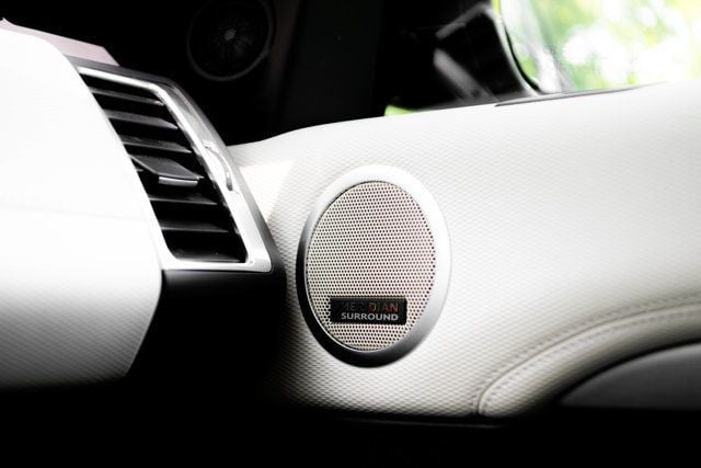 2025 Land Rover Discovery Dynamic SE - Photo 49