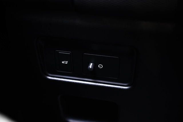 2025 Land Rover Discovery MSRP$80850/P-360-Dynamic-SE/ColdClimatePkg/Heated&CooledSeats - 23085418 - 25