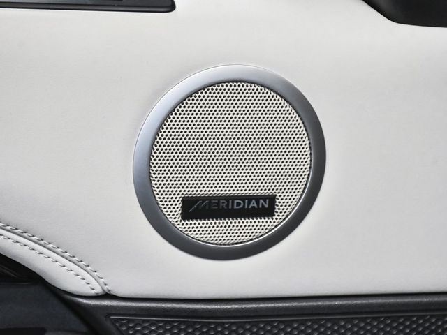 2025 Land Rover Discovery S - 22938091 - 11