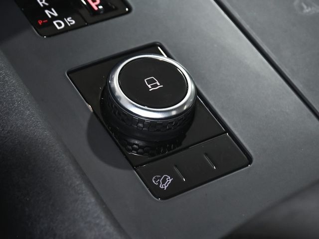 2025 Land Rover Discovery S - 22938091 - 33