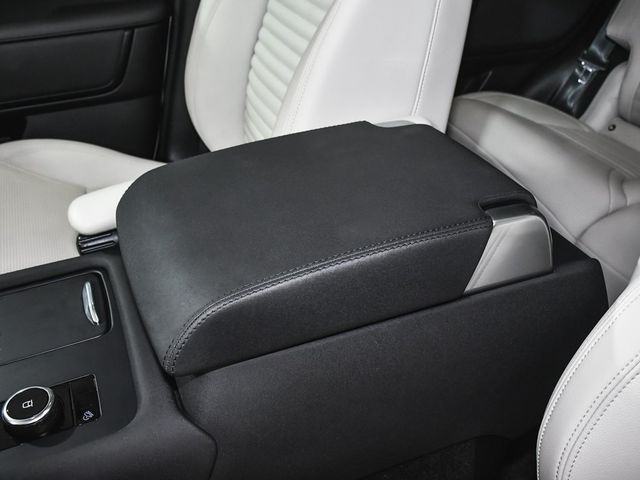 2025 Land Rover Discovery S - 22938091 - 45