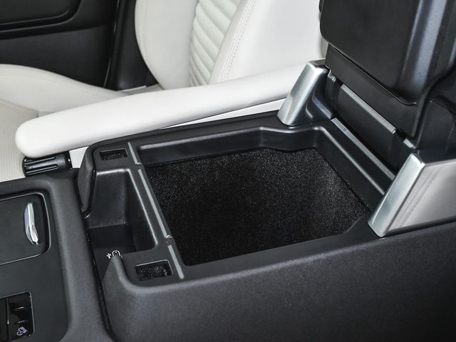 2025 Land Rover Discovery S - 22938091 - 47