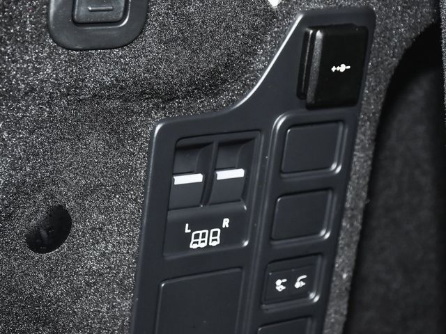 2025 Land Rover Discovery S - 22938091 - 75