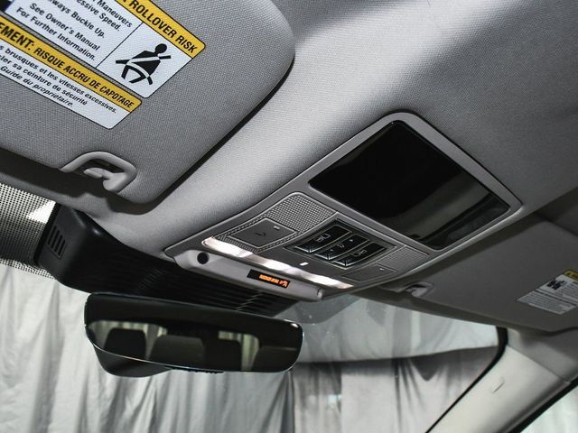 2025 Land Rover Discovery S - 23006486 - 40