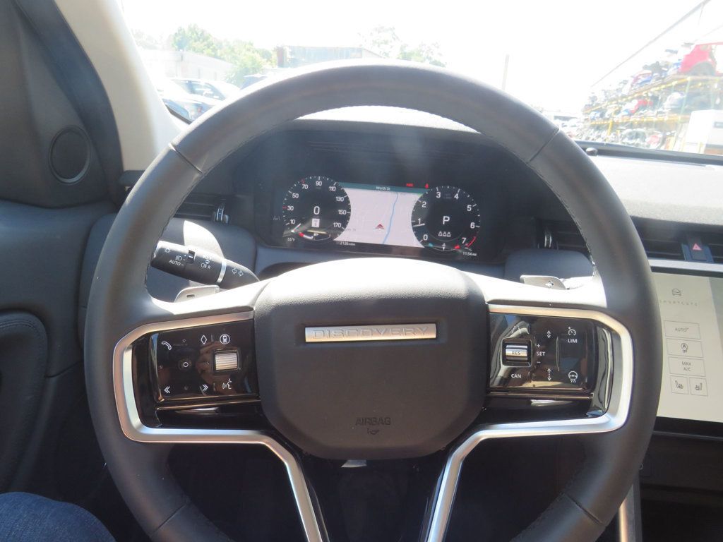 Land Rover Discovery Sport photo 9