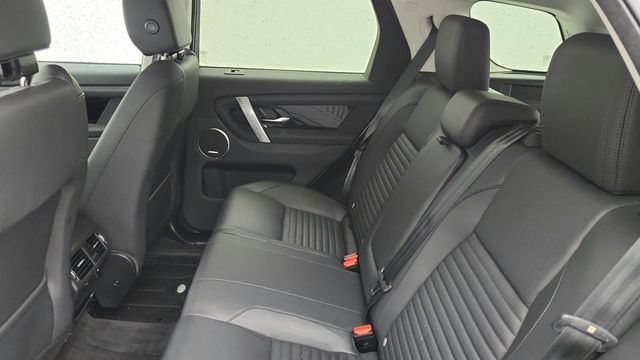 2025 Land Rover Discovery Sport S 4WD with Tow Hitch Receiver - 22953935 - 18