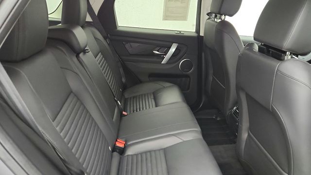 2025 Land Rover Discovery Sport S 4WD with Tow Hitch Receiver - 22953935 - 20