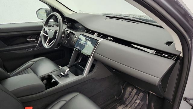 2025 Land Rover Discovery Sport S 4WD with Tow Hitch Receiver - 22953935 - 22