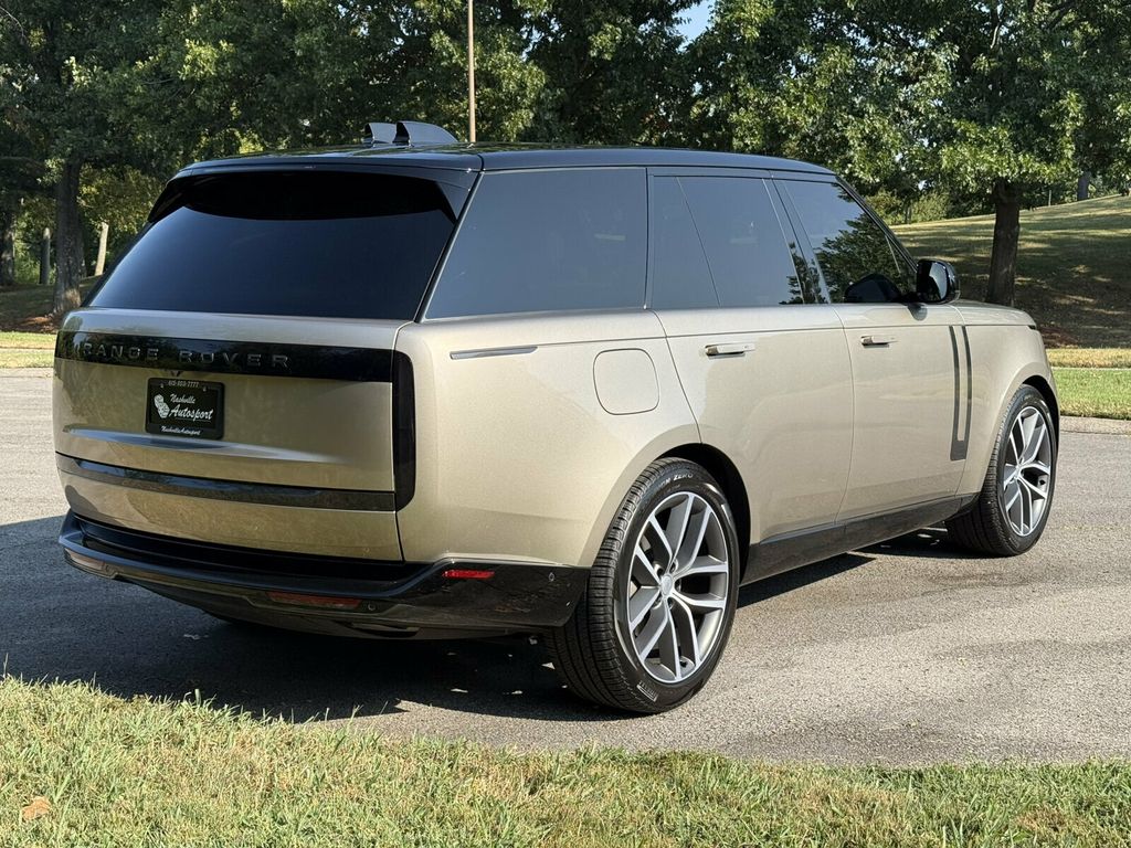 2025 Land Rover Range Rover Heated&CooledSeats/Black Contrast Roof/Meridian Audio/Blind Spot - 23075754 - 5