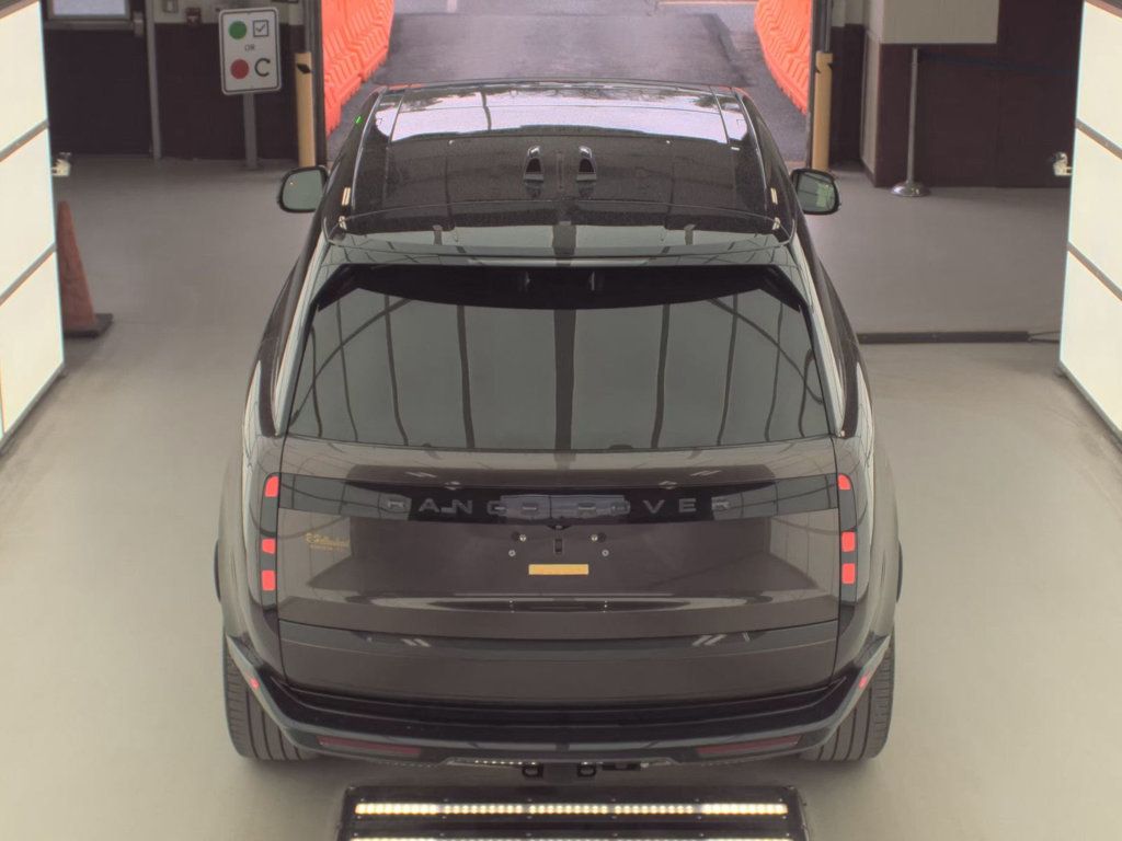 2025 Land Rover Range Rover MSRP$132520/ColdClimatePkg/LWB/7-Seater/Heated&CooledSeats - 22998238 - 4
