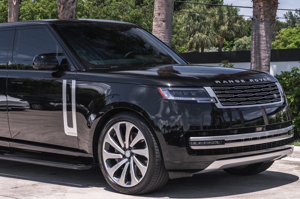 2025 Land Rover Range Rover Autobiography LWB photo 9
