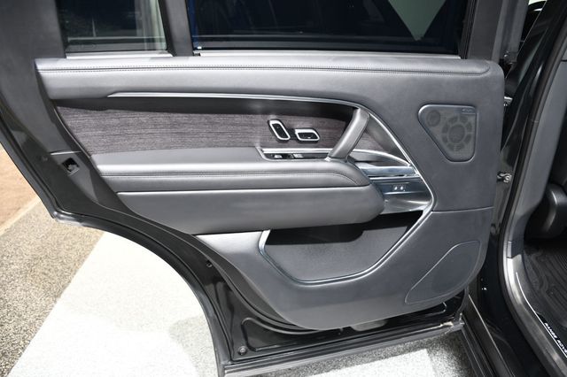 2025 Land Rover Range Rover P530 SE LWB 7 Seat - 23044006 - 24