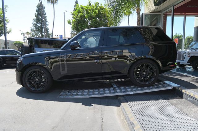 2025 Land Rover Range Rover P530 SE SWB - 23025493 - 43