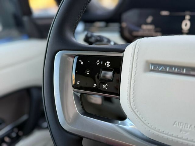 2025 Land Rover Range Rover P530 SE SWB - 22981046 - 10