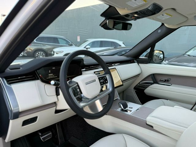 2025 Land Rover Range Rover P530 SE SWB - 22981046 - 8