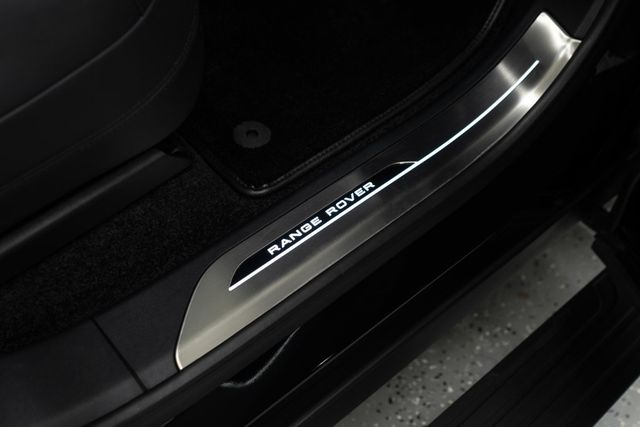 2025 Land Rover Range Rover P530 SE SWB - 22942088 - 11