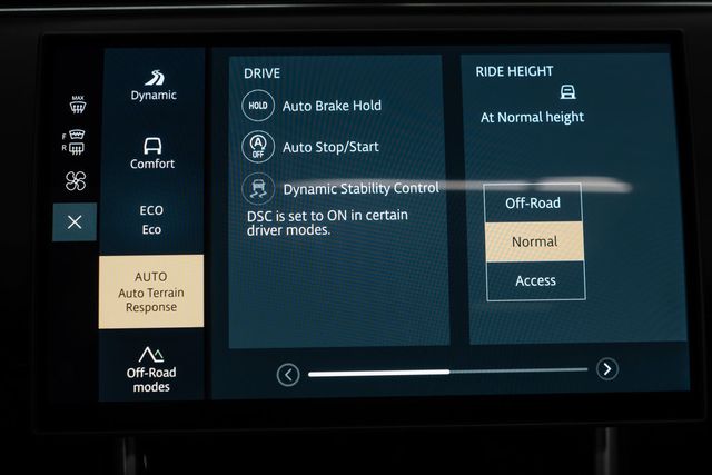 2025 Land Rover Range Rover P530 SE SWB - 22942088 - 22