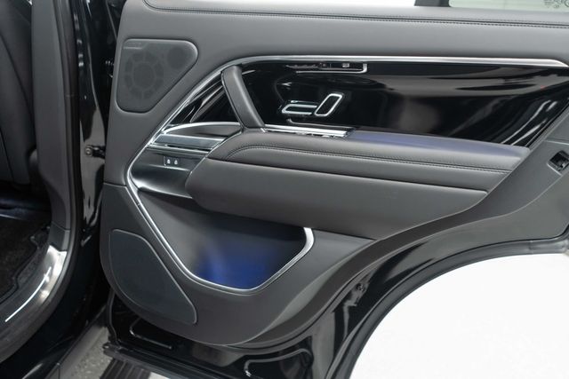 2025 Land Rover Range Rover P530 SE SWB - 22942088 - 33