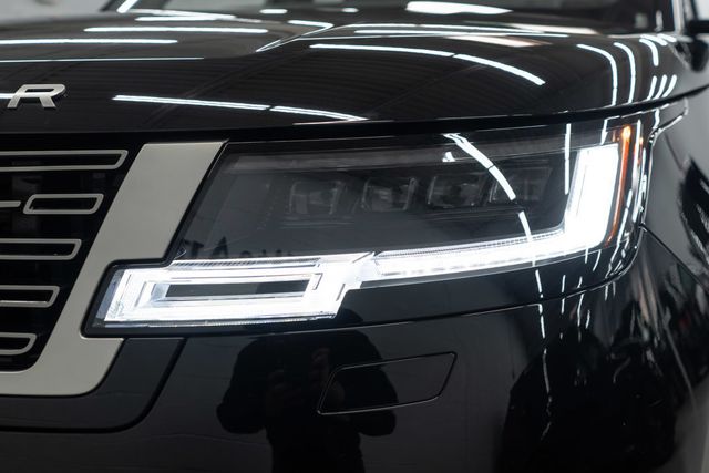 2025 Land Rover Range Rover P530 SE SWB - 22942088 - 49