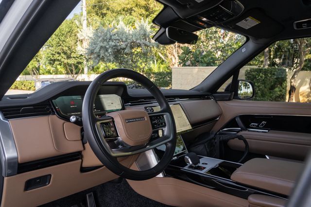 2025 Land Rover Range Rover P530 SE SWB - 22940729 - 14