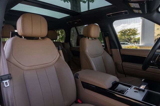 2025 Land Rover Range Rover P530 SE SWB - 22940729 - 24