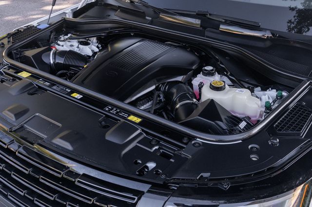 2025 Land Rover Range Rover P530 SE SWB - 22940729 - 31