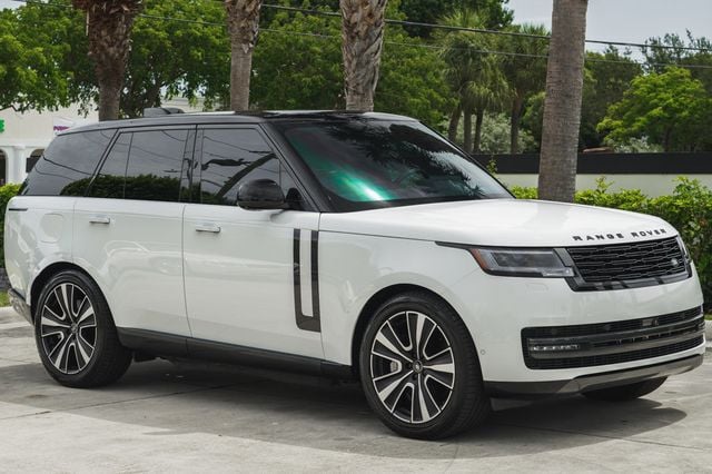 2025 Land Rover Range Rover P550e SE SWB - 22887271 - 9