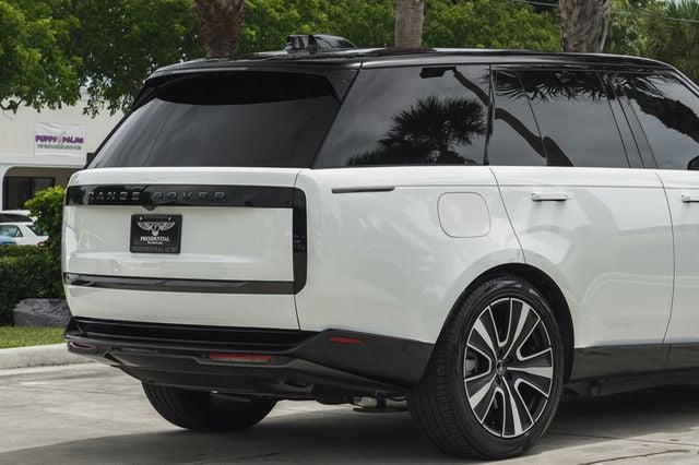 2025 Land Rover Range Rover P550e SE SWB - 22887271 - 6