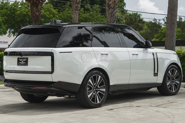 2025 Land Rover Range Rover P550e SE SWB - 22887271 - 7