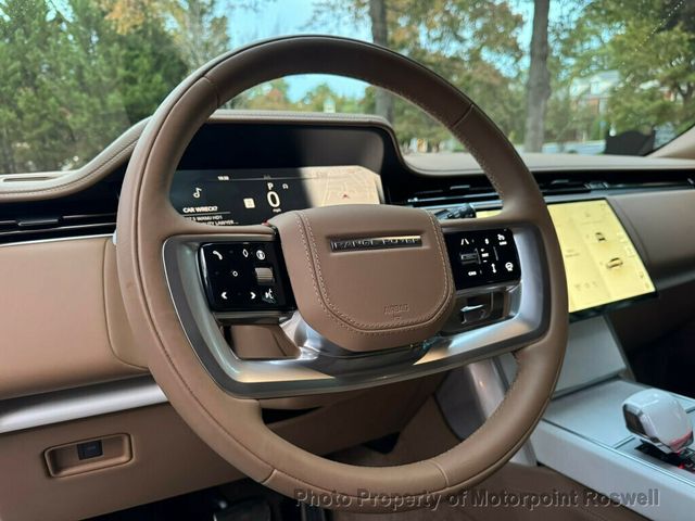 2025 Land Rover Range Rover P615 SV LWB - 22940866 - 37
