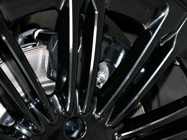 2025 Land Rover Range Rover SE - 22851271 - 99