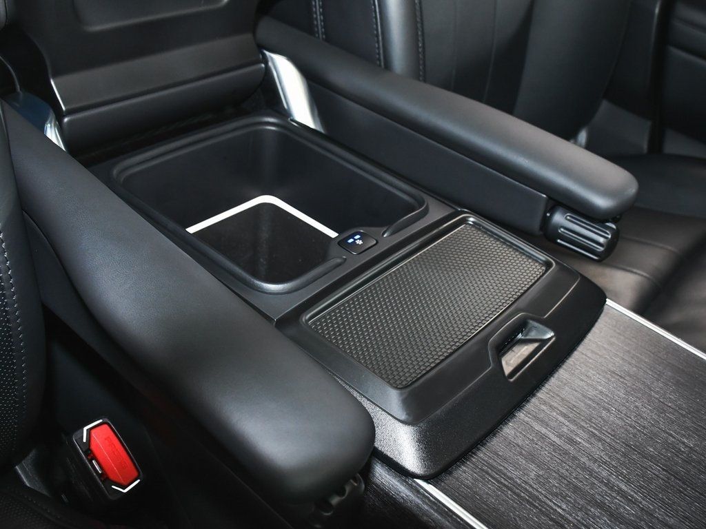 2025 Land Rover Range Rover SE photo 55