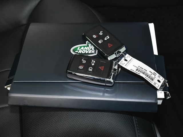 2025 Land Rover Range Rover SE - 22851271 - 70