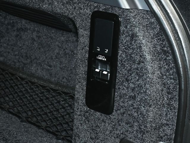 2025 Land Rover Range Rover SE - 22851271 - 75