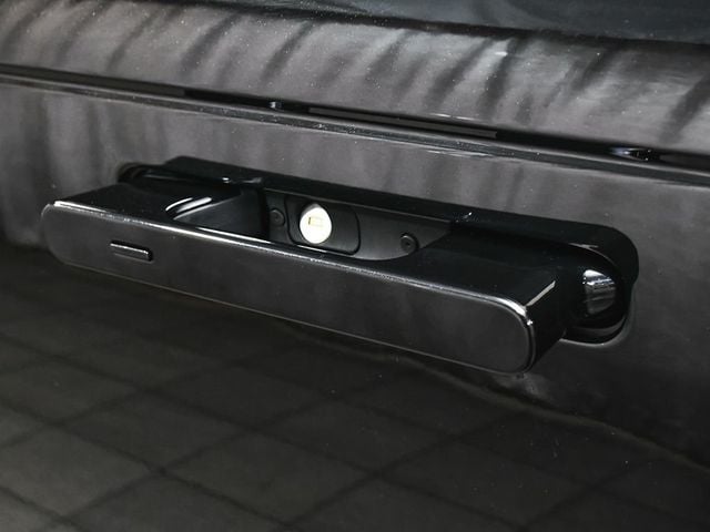 2025 Land Rover Range Rover SE - 23041285 - 11