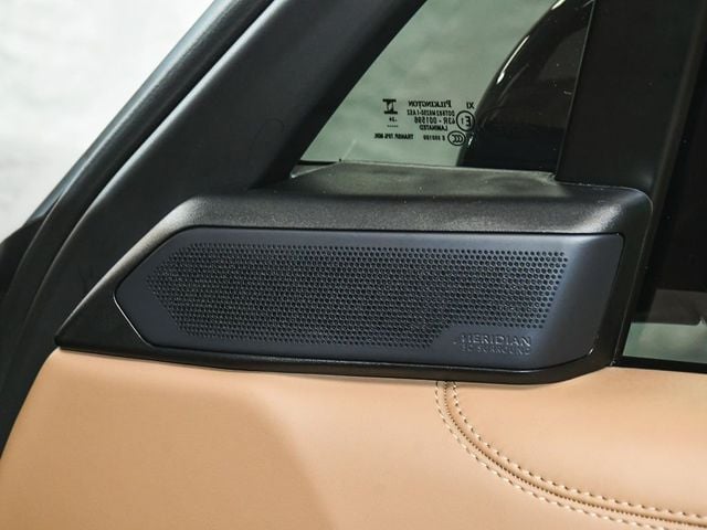 2025 Land Rover Range Rover SE - 23041285 - 22
