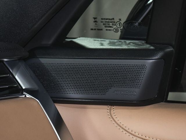 2025 Land Rover Range Rover SE - 23041285 - 39