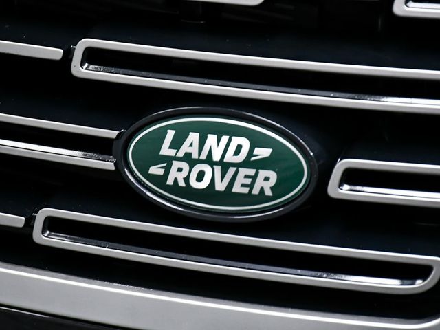 2025 Land Rover Range Rover SE - 23041285 - 98