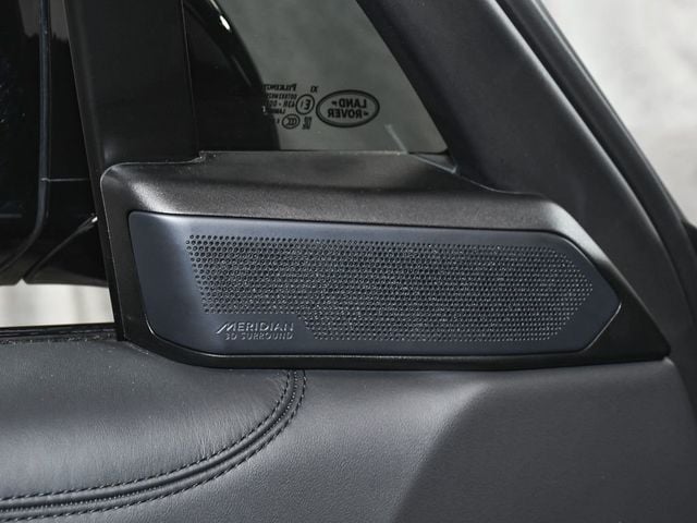 2025 Land Rover Range Rover SE - 23047226 - 10