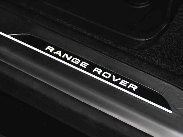 2025 Land Rover Range Rover SE - 23047226 - 12