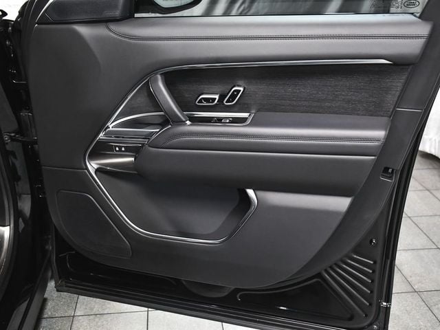 2025 Land Rover Range Rover SE - 23047226 - 19