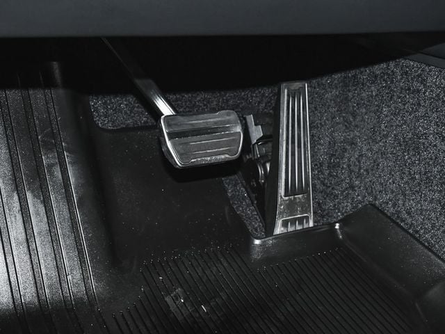 2025 Land Rover Range Rover SE - 23047226 - 24