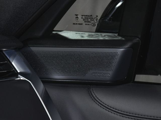 2025 Land Rover Range Rover SE - 23047226 - 38