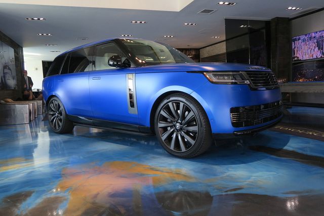 2025 Land Rover Range Rover SV LWB P615 - 22605774 - 35