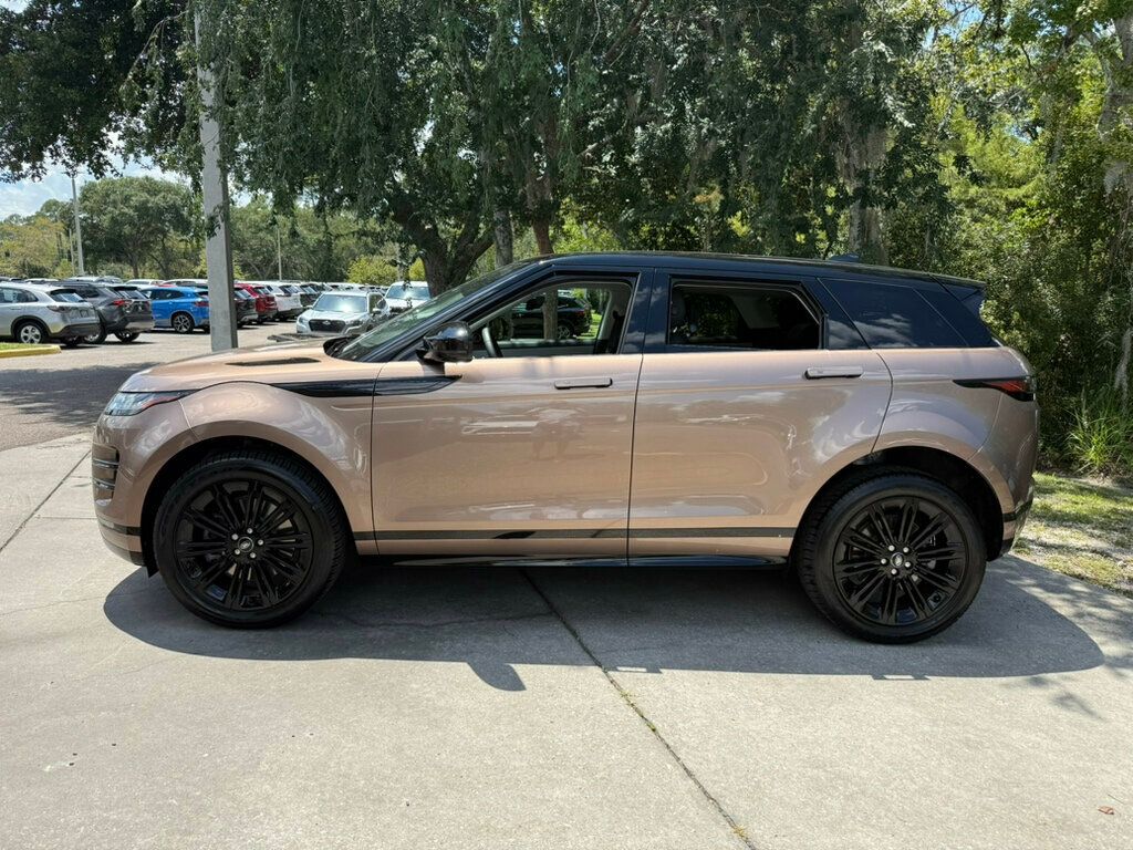2025 Land Rover Range Rover Evoque Dynamic SE photo 2