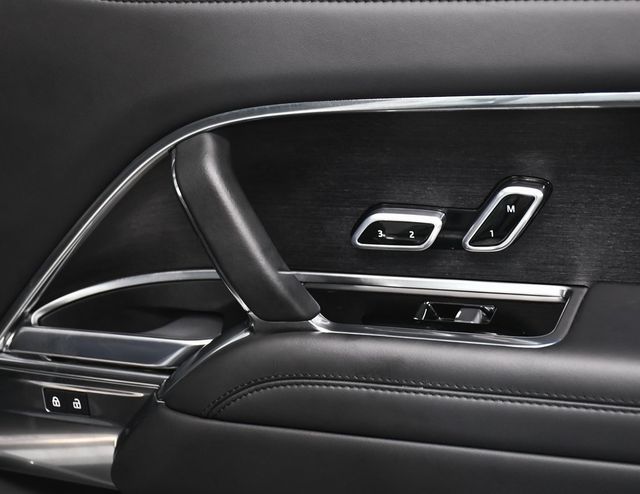 2025 Land Rover Range Rover Plug-In Hybrid SE - 22956607 - 18