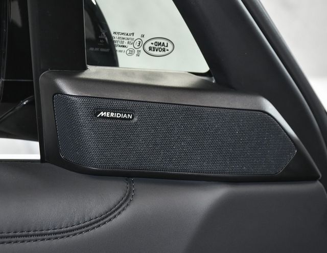 2025 Land Rover Range Rover Plug-In Hybrid SE - 22956607 - 21